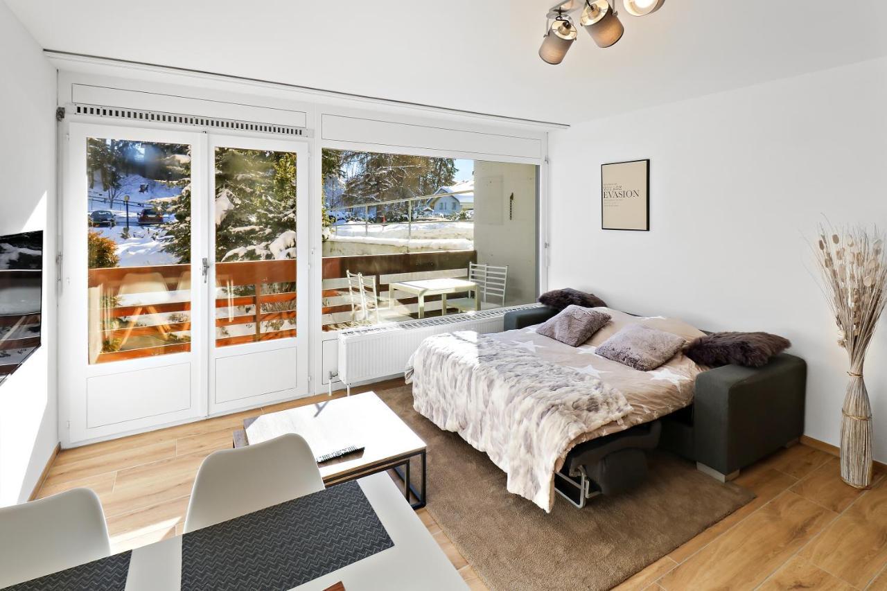 Appartement Cosy Et Renove Au Coeur De La Station Crans-Montana Exterior photo