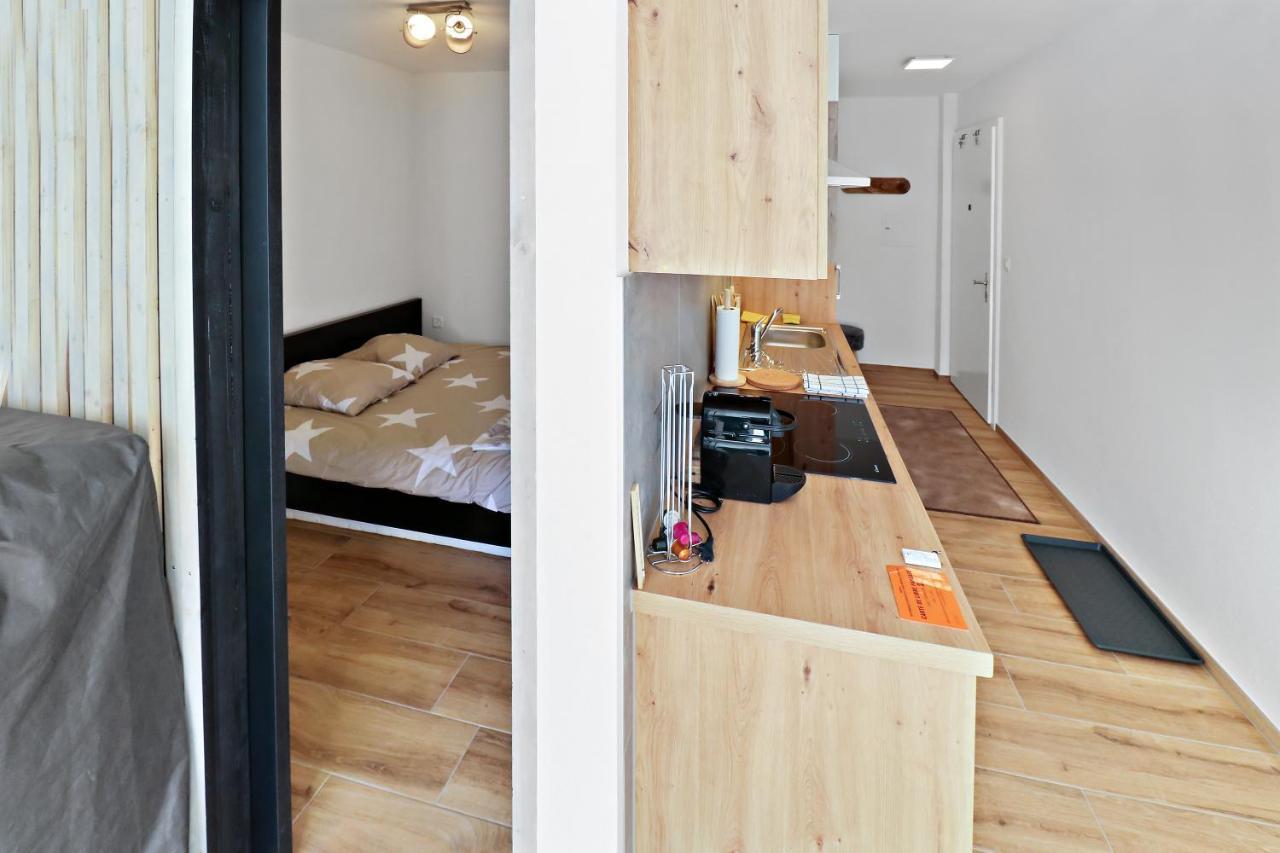 Appartement Cosy Et Renove Au Coeur De La Station Crans-Montana Exterior photo